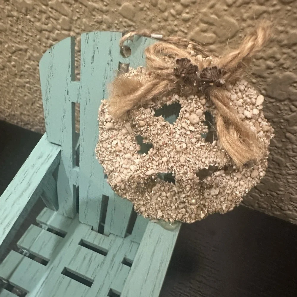 Pier 1 Adirondack Chair Ornament Unisex OS Blue Coastal Starfish Wreath 150/1504